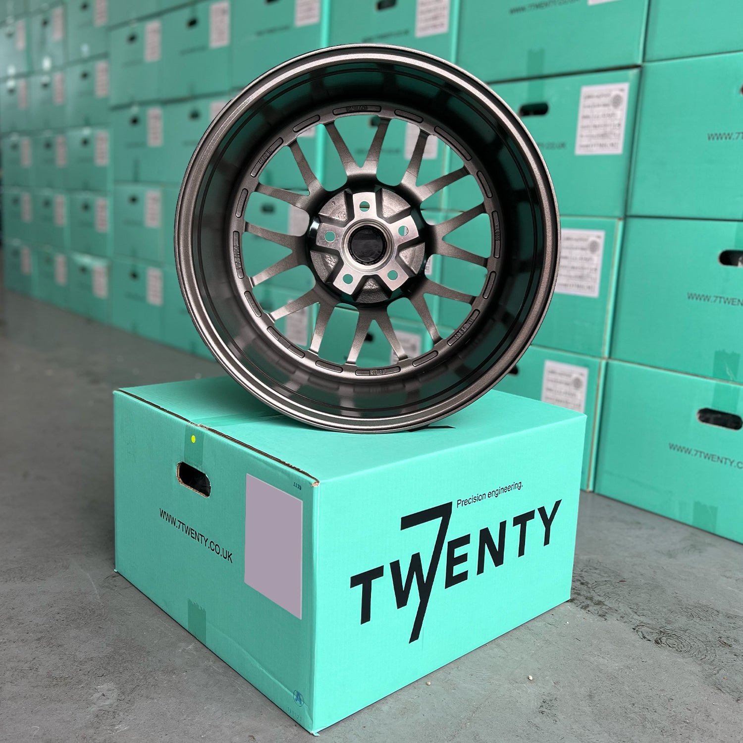 18x9.55x120ET205.jpg?v= 18x9.55x120ET205.jpg?v=