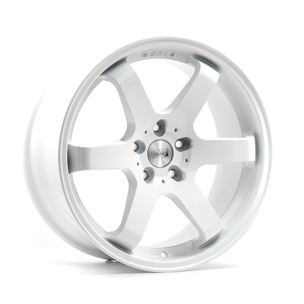 1AV ZX6 18x8.5 ET40 5x114.3 Gloss White