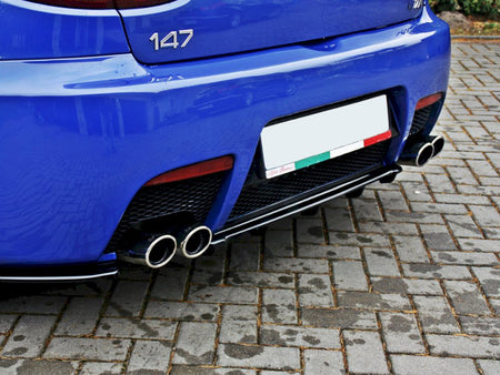 Central Rear Splitter (Vertical Bars) Alfa Romeo 147 GTA - Gloss Black
