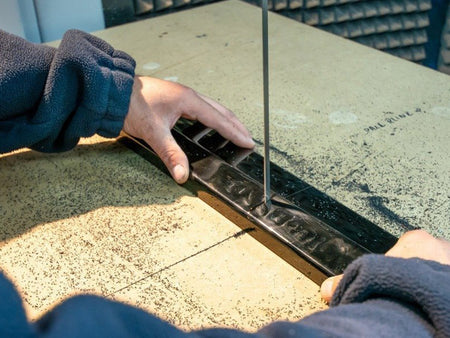 Maxton Design Side Skirts Diffusers VW T6 - Carbon Look - VW-T6-SD1A+BC - Image 8