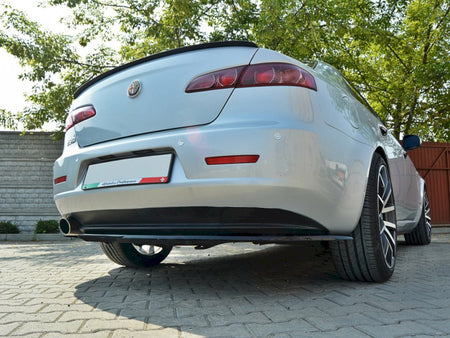 Maxton Design Central Rear Splitter Alfa Romeo 159 (Without Vertical Bars) - Carbon Look - AL-159-RSD2C - Image 2