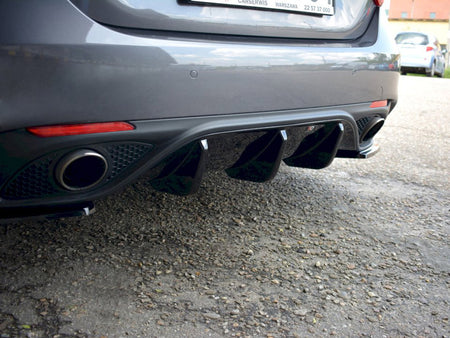 Maxton Design Rear Diffuser Alfa Romeo Giulia Veloce (2015-2019) - AL-GI-1-VEL-RS1G - Image 3