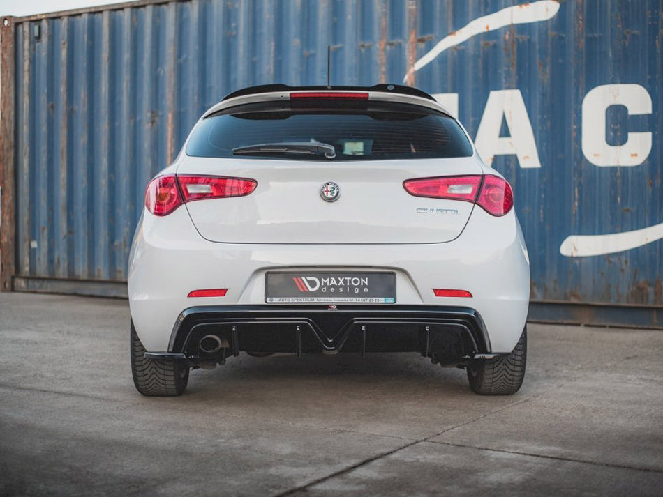 Maxton Design Rear Valance Alfa Romeo Giulietta (Single Exhaust Version) - AL-GU-1F-RS1GO__ - Image 2