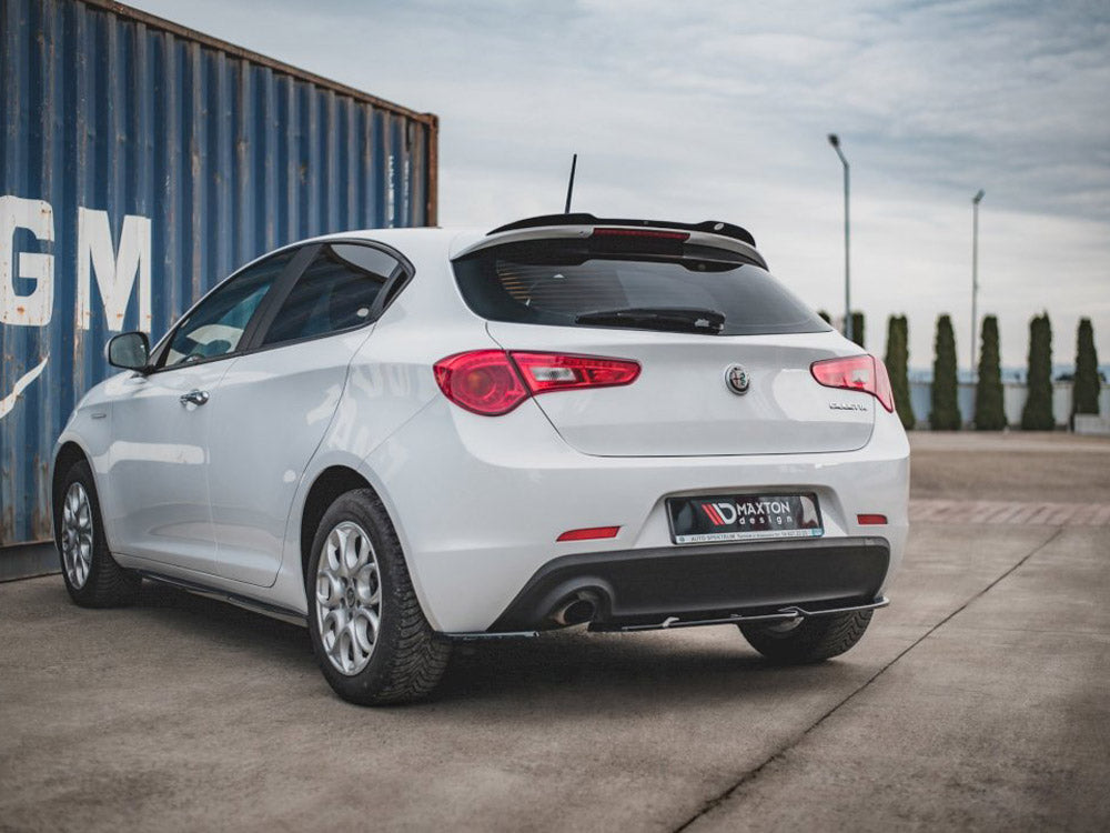 Rear Side Splitters V.1 Alfa Romeo Giulietta - Carbon Look