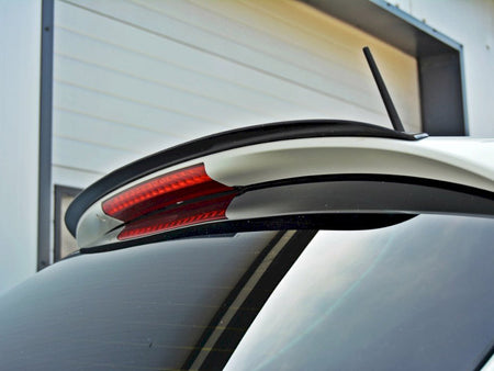 Maxton Design Spoiler CAP V.1 Alfa Romeo Giulietta - AL-GU-1-CAP1G - Image 3
