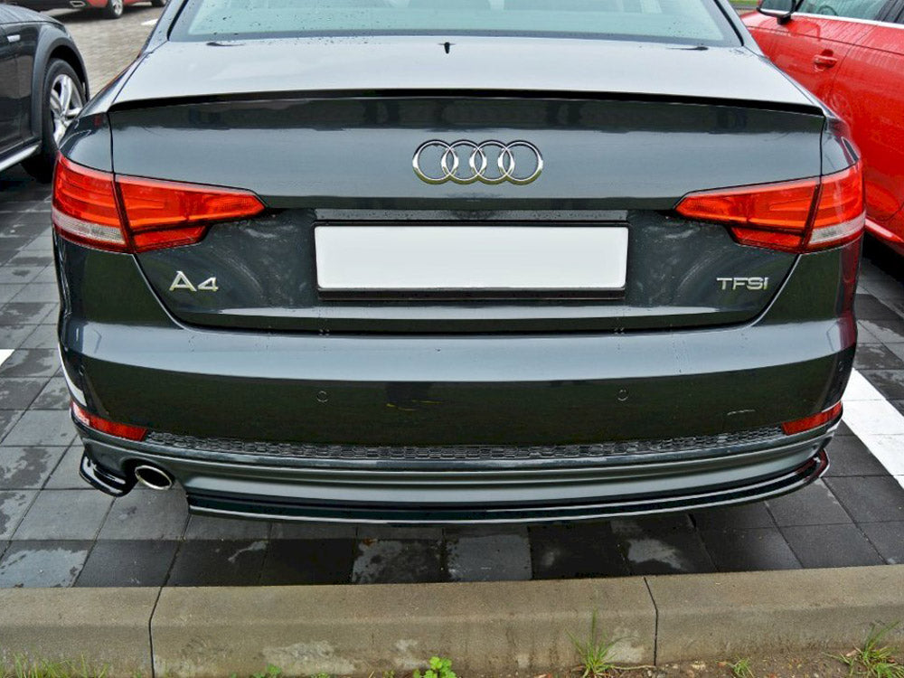 Rear Splitter Audi A4 B9 S-Line Sedan - Carbon Look