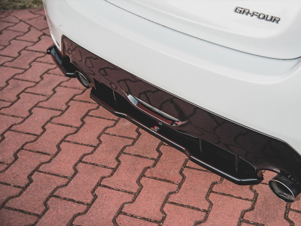 Maxton Design Central Rear Splitter Toyota GR Yaris MK4 (2020-) - TO-YA-4-GR4-RD1G - Image 3