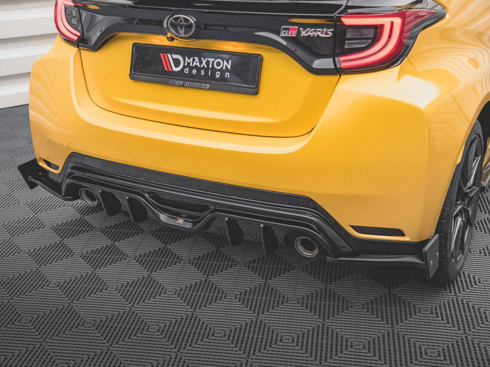Maxton Design Rear Side Splitters V.4 + Flaps Toyota GR Yaris Mk4 - TO-YA-4-GR4-RSD4G+RSF - Image 4