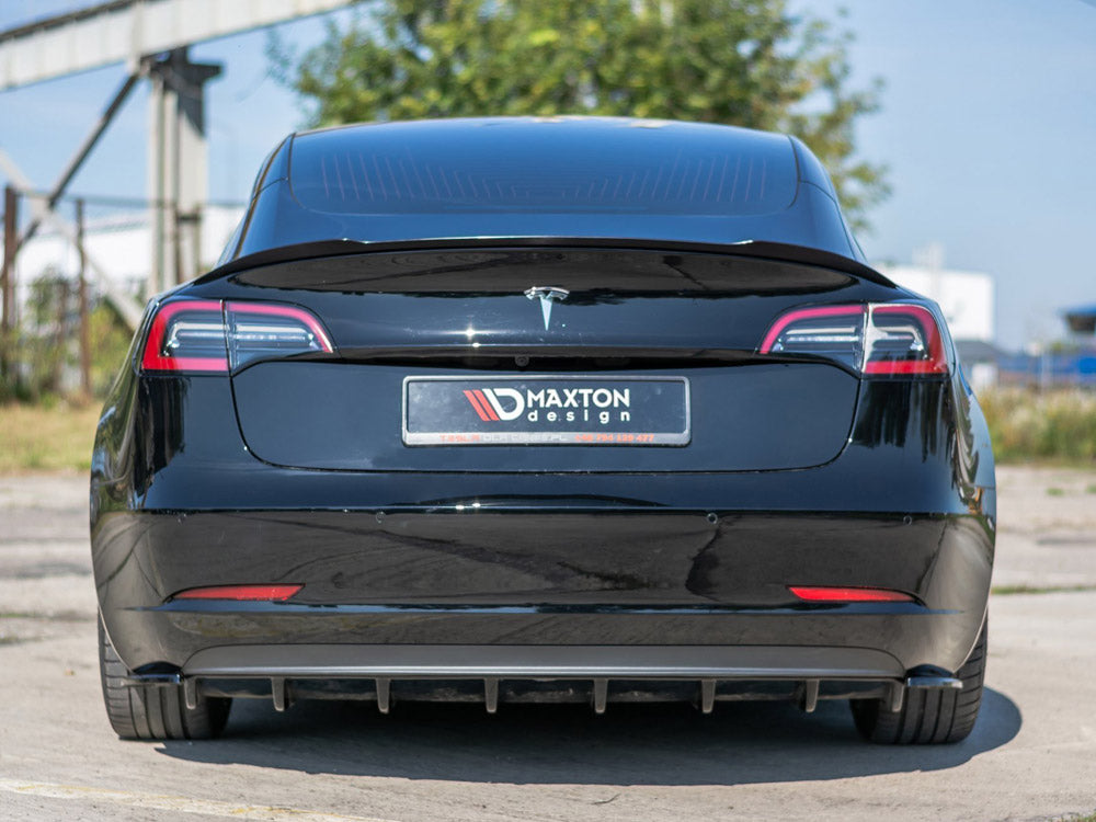 Maxton Design Rear Valance V.1 Tesla Model 3 - TE-MODEL3-1-RS1G - Image 2