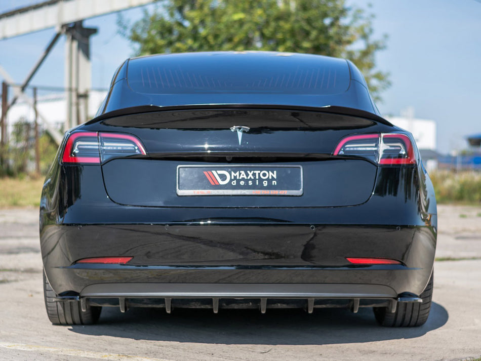Maxton Design Rear Valance V.1 Tesla Model 3 - TE-MODEL3-1-RS1G - Image 2