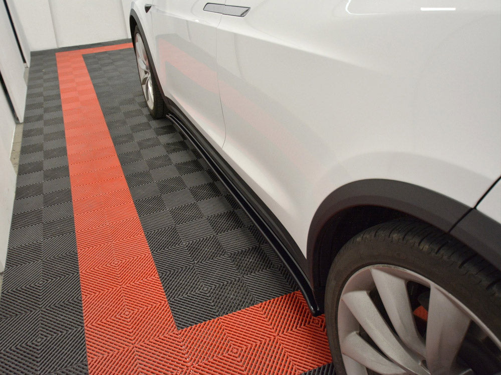 Maxton Design Side Skirts Diffusers V.1 Tesla Model X (2015-) - TE-MODELX-SD1G - Image 3