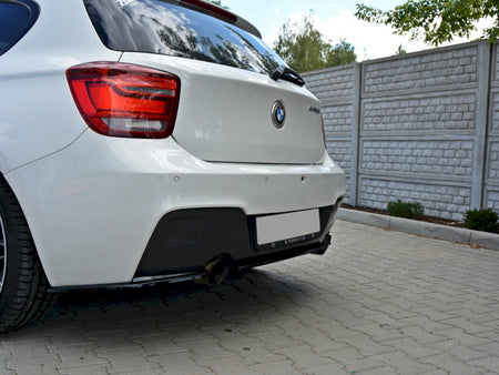 Maxton Design Central Rear Splitter BMW 1 F20 / F21 - Carbon Look - BM-1-F20-M-RD1C - Image 2