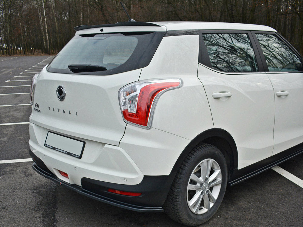 Maxton Design Spoiler CAP Ssangyong Tivoli (2015-2019) - Carbon Look - SY-TI-1-CAP1C - Image 2