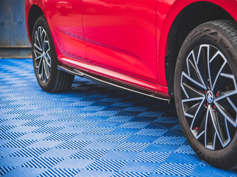 Maxton Design Side Skirts Diffusers Skoda Kamiq (2019-) - Carbon Look - SK-KM-1-SD1C - Image 3