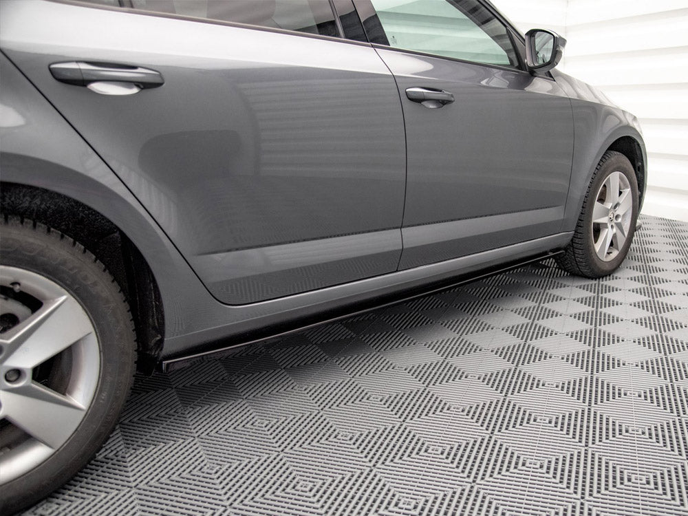 Maxton Design Side Skirts Diffusers Skoda Octavia MK3 Facelift (2016-2020) - SK-OC-3F-SD1G - Image 3
