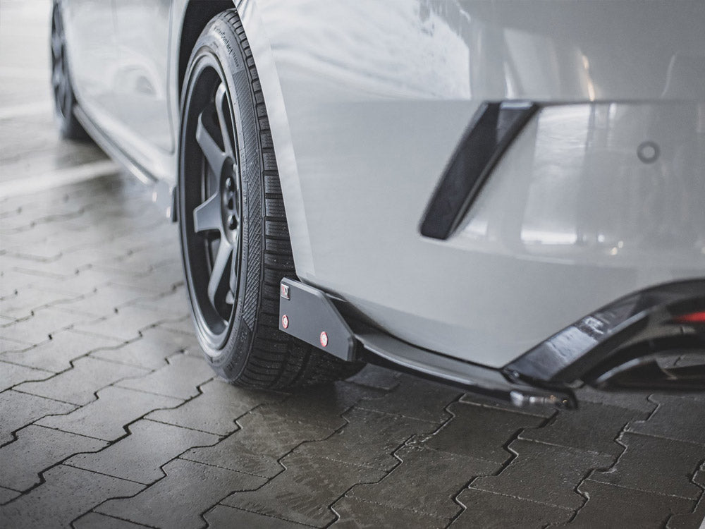 Maxton Design Rear Side Splitters V.2 + Flaps Skoda Octavia RS Mk4 - SK-OC-4-RS-RSD2G+RSF1B - Image 4