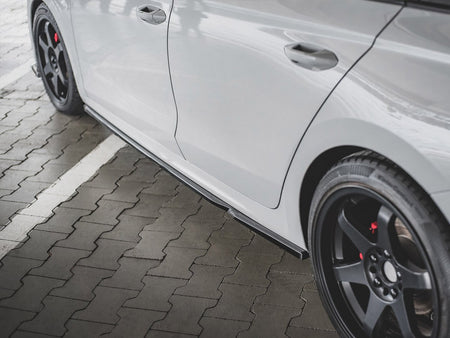 Side Skirts Diffusers V1 Skoda Octavia RS MK4 (2020-) - Carbon Look