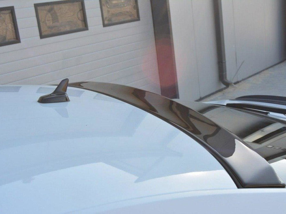 Extension OF Rear Window Skoda Superb MK3 Liftback (2015-19) - Textured