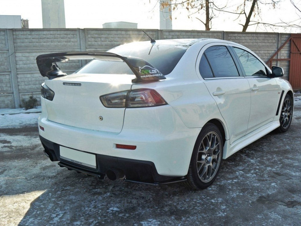 Central Rear Splitter Mitsubishi Lancer EVO X (W/vertical Bars) - Textured