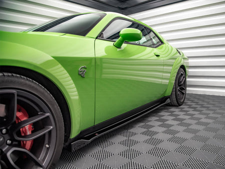 Maxton Design Side Skirts Diffusers Dodge Challenger SRT Hellcat Widebody Mk3 - DO-CHL-3F-SRT-HC-SD1G - Image 4