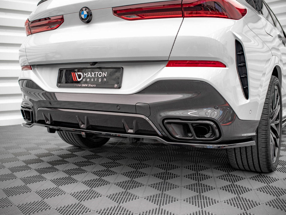 Maxton Design Central Rear Splitter (Vertical Bars) V.1 BMW X6 M-Pack G06 - BM-X6-06-MPACK-RD1G+RD2G - Image 4
