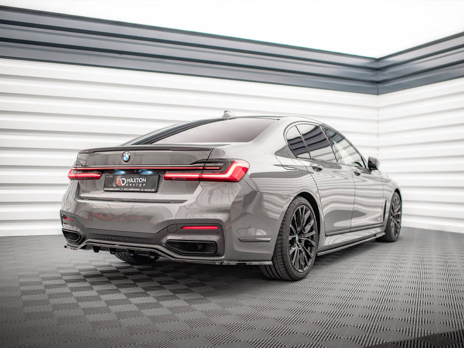 Rear Splitter (Vertical Bars) V.1 BMW 7 M-Pack G11 / G12 Facelift