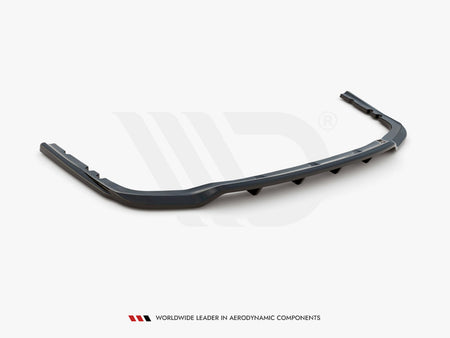 Maxton Design Central Rear Splitter (Vertical Bars) BMW X7 M-Pack G07 - BM-X7-07-M-RD1G+RD2G - Image 4