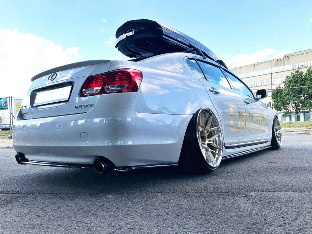 Maxton Design Central Rear Splitter Lexus GS 300 Mk3 Facelift - LE-GS-3F-RD1G - Image 2