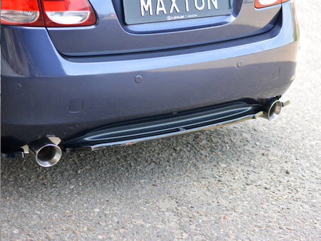 Maxton Design Central Rear Splitter Lexus GS Mk3 - LE-GS-3-RD1G - Image 3