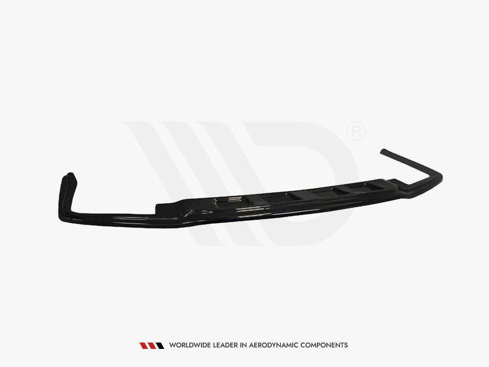 Maxton Design Central Rear Splitter Lexus IS 300H Mk3 - LE-IS-3-H-RD1G - Image 5