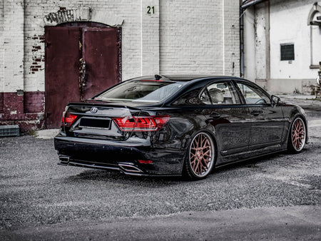 Maxton Design Central Rear Splitter Lexus LS Mk4 Facelift - LE-LS-4F-RD1G - Image 2