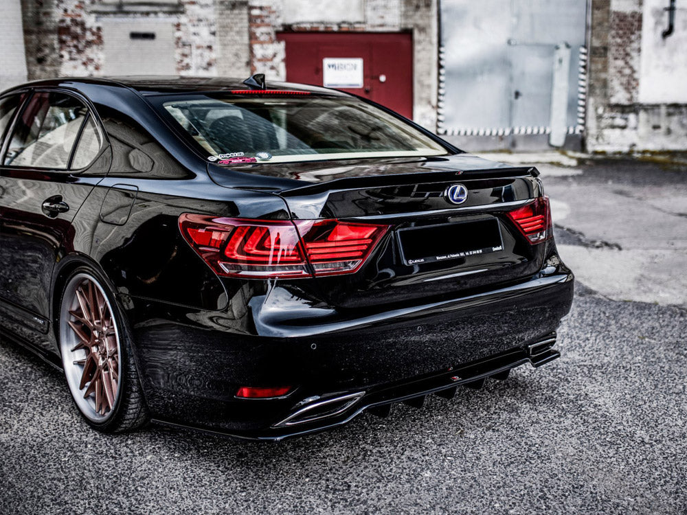 Rear Splitter (Vertical Bars) Lexus LS Mk4 Facelift