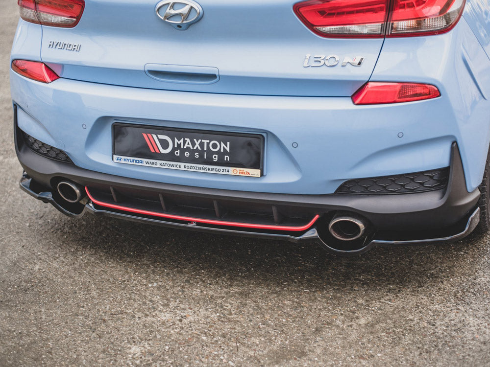 Maxton Design Central Rear Splitter Hyundai I30 N Mk3 Hatchback - HY-I30-3-N-RD1G - Image 4