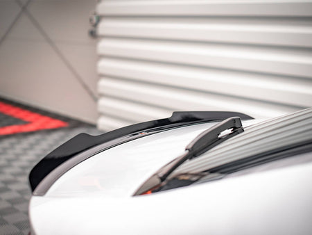 Maxton Design Spoiler CAP Skoda Octavia Liftback MK4 - Carbon Look - SK-OC-4-CAP1C - Image 4