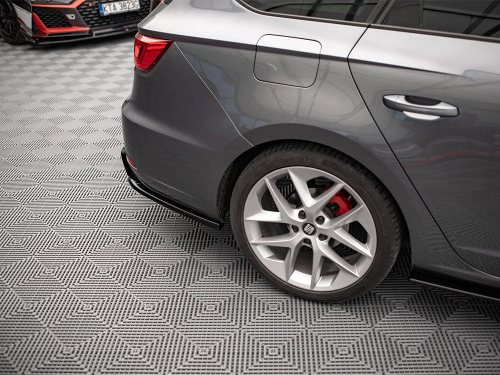 Maxton Design Rear Side Splitters V.2 Seat Leon FR Sportstourer MK3 (2012-2016) - SE-LE-3-FR-ST-RSD2G - Image 3