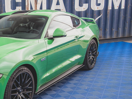 Maxton Design Street PRO Rear Side Splitters V.1 Ford Mustang GT MK6 Facelift - FOMU6FGTCNC-RSD1B - Image 2