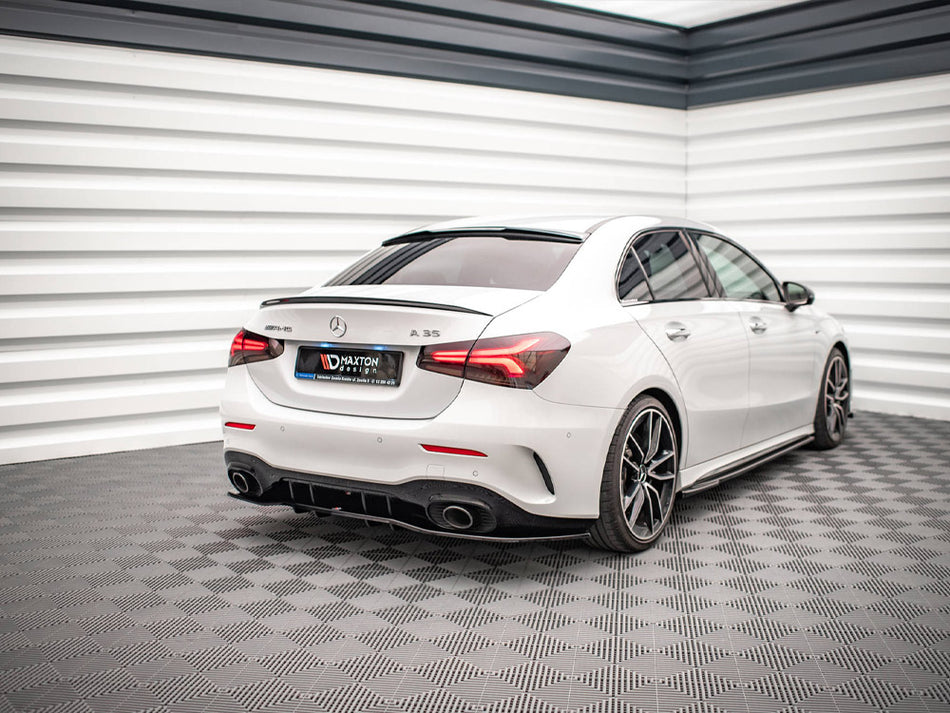Rear Splitter (Vertical Bars) V.1 Mercedes A 35 AMG Sedan V177 - Carbon Look