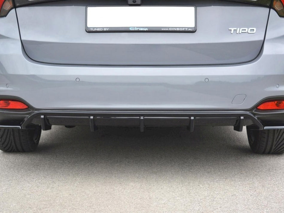 Maxton Design Rear Valance Fiat Tipo S-Design SW - Carbon Look - FI-TI-1-S-SW-RS1C - Image 2