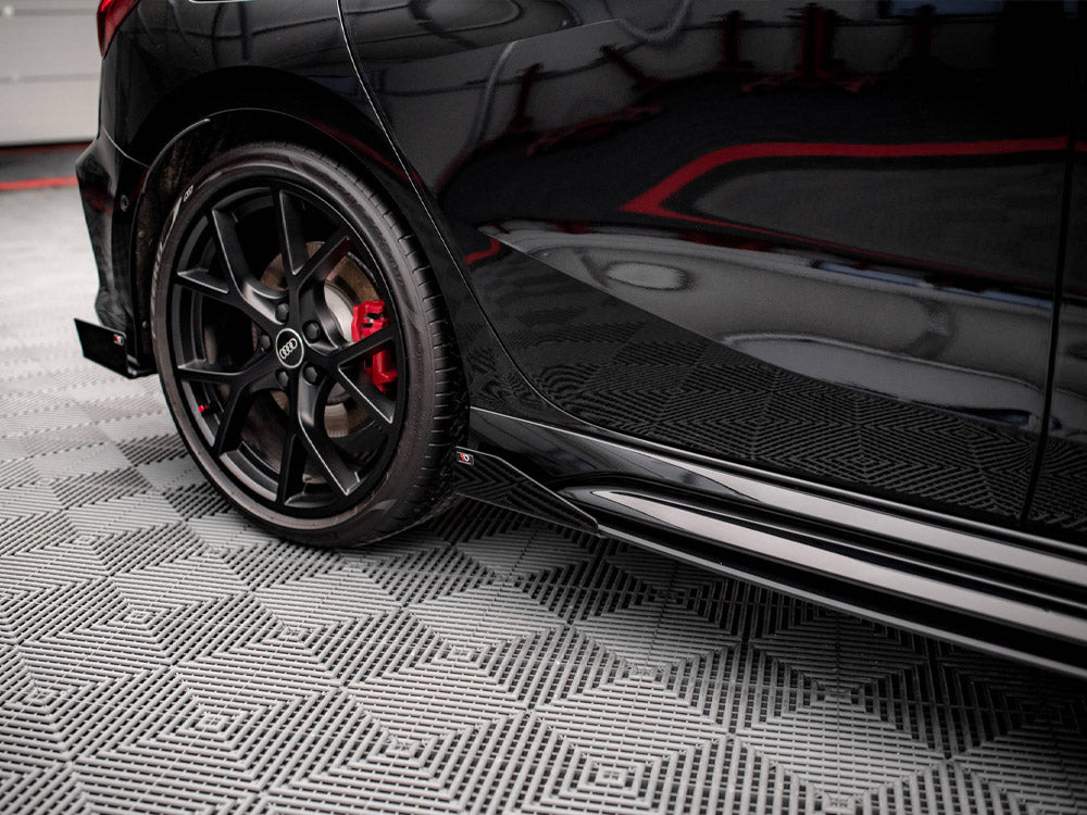 Maxton Design Street PRO Side Skirts Diffusers + Flaps Audi RS3 Sportback 8Y - AURS38YCNC-SD1B+SRF1G - Image 4