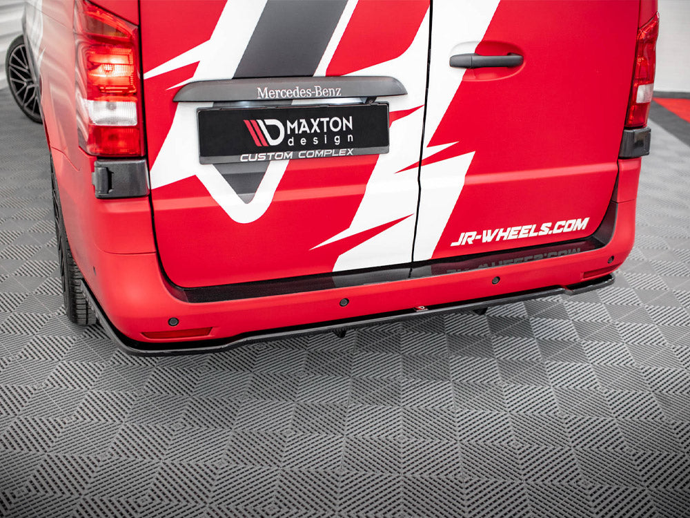 Maxton Design Rear Splitter (Vertical Bars) Mercedes VITO W447 Facelift - ME-VI-W447F-RD1G+RD2G - Image 3