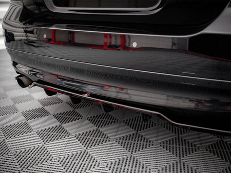 Central Rear Splitter (Vertical Bars) BMW 3 Sedan E90