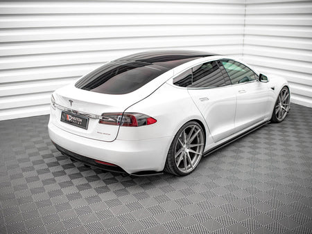 Maxton Design Rear Side Splitters Tesla Model S Facelift - TE-MODELS-1F-RSD1G - Image 2