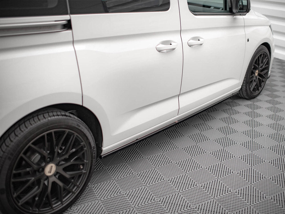 Maxton Design Side Skirts Diffusers VW Caddy Mk5 / Ford Transit Connect Mk3 - VW-CA-5-SD1G - Image 3