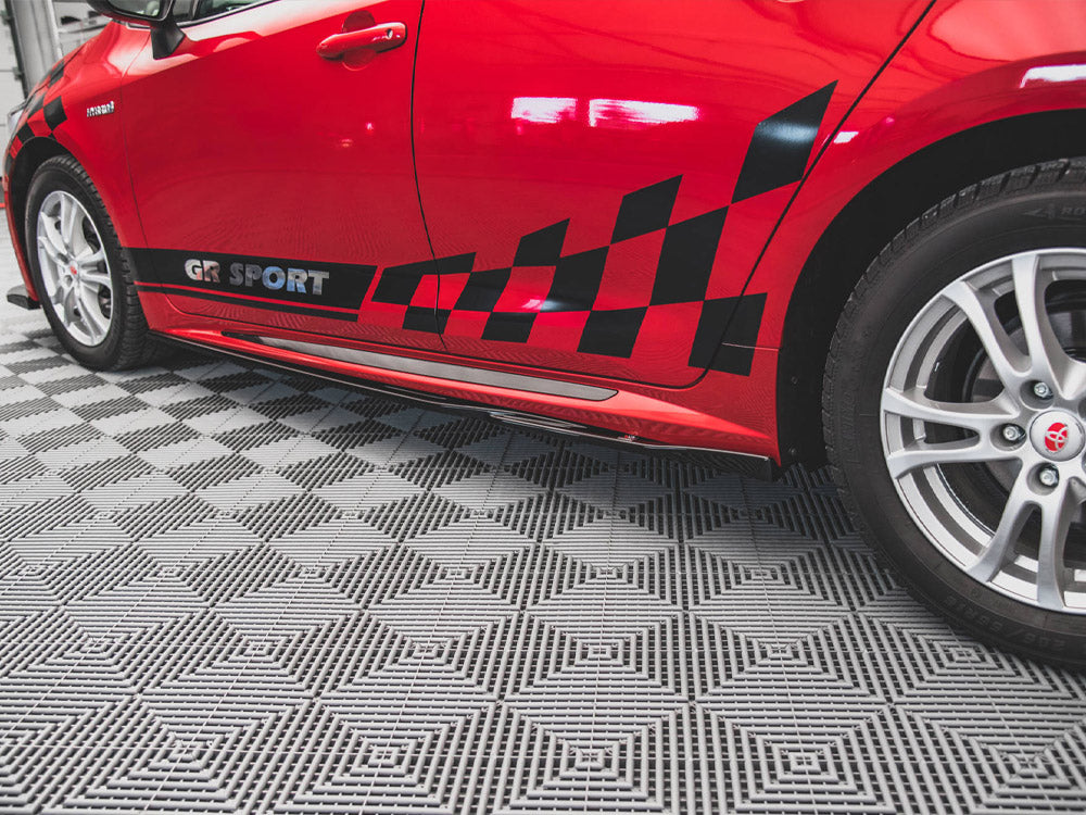 Maxton Design Side Skirts Diffusers Toyota Corolla GR Sport Hatchback XII - TO-CO-12-HB-GR-SD1G - Image 3