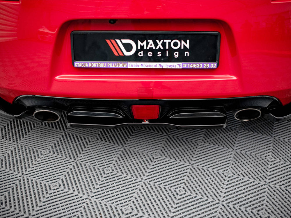 Maxton Design Central Rear Splitter V.2 Nissan 370Z (2009-2020) - NI-370F-RD1G - Image 3