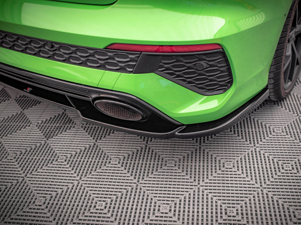 Maxton Design Central Rear Splitter Audi RS3 Sedan 8Y - AU-RS3-8Y-S-RD1G - Image 5