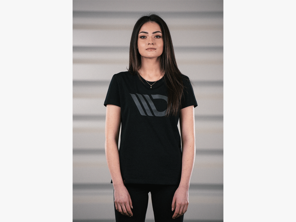 Maxton Design Classic Tshirt Womens Slim - Black - V.2 - MA-TSHRT-BLK-WMNS-SLM-2 - Image 1