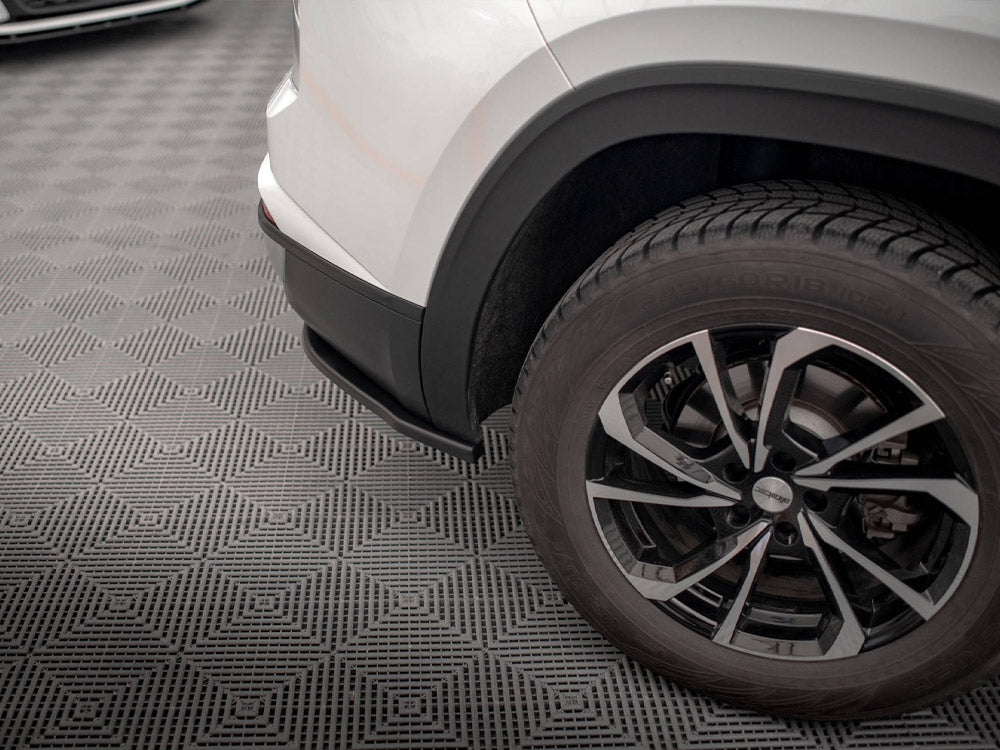 Maxton Design Rear Side Splitters VW Atlas Cross Sport (2020-) - VW-AT-1-CRS-RSD1G - Image 4