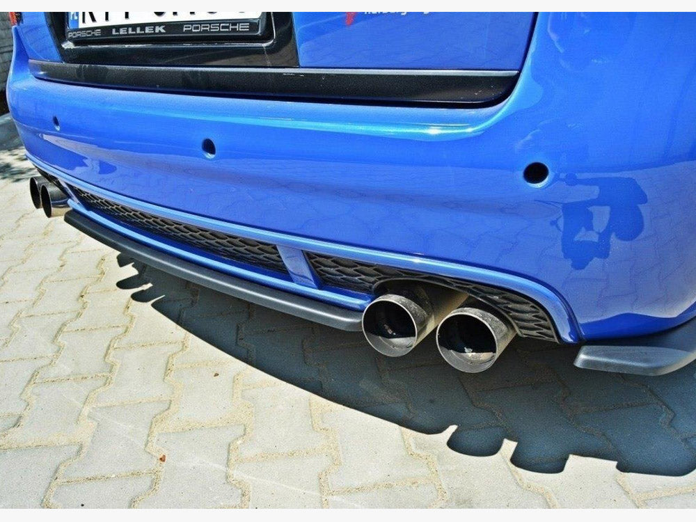 Maxton Design Central Rear Splitter Audi RS6 C5 Avant - Textured - AU-RS6-C5-RD1T - Image 4