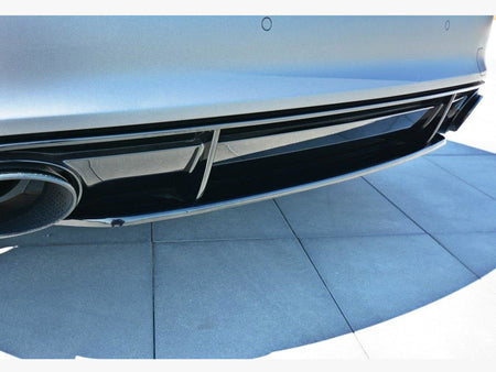 Maxton Design Central Rear Splitter Audi RS7 C7 - AU-RS7-1F-RD1G - Image 4